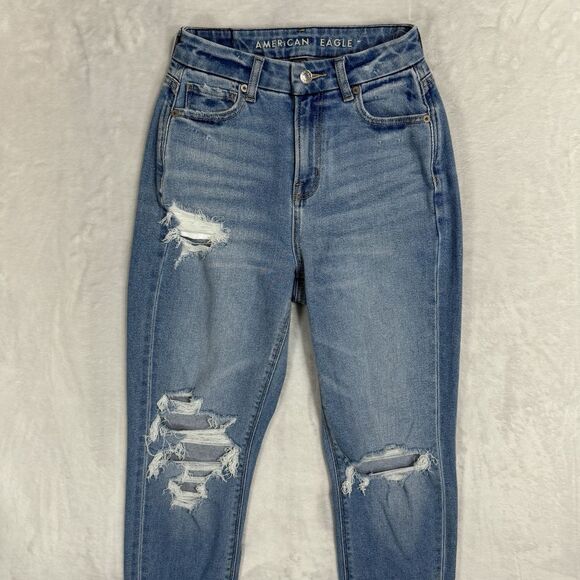 NEW American Eagle High Waist Curvy Mom Jeans Size 000 23 Distressed Stretch - Picture 3 of 14